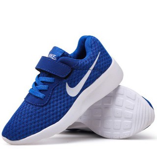 Danser Moederland Dankzegging ☍♟✼[Wear-resistant] NIKE Roshe Run Kids' Fashion Shoes Baby slip shoe anti  soft boys school nonslip red blue Black and | Shopee Malaysia