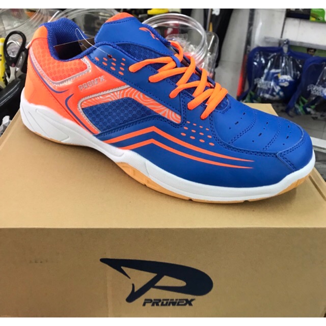 Pronex deals badminton shoes