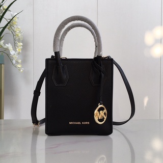 michael kors shoulder tote - Prices and Promotions - Apr 2023 | Shopee  Malaysia