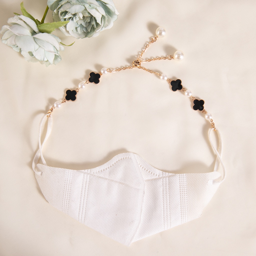 how to wear mask chain with hijab