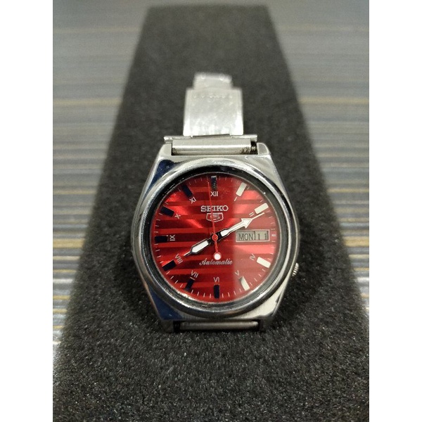 VINTAGE SEIKO 5 WATCH Men Selling Cheap At Only RM288