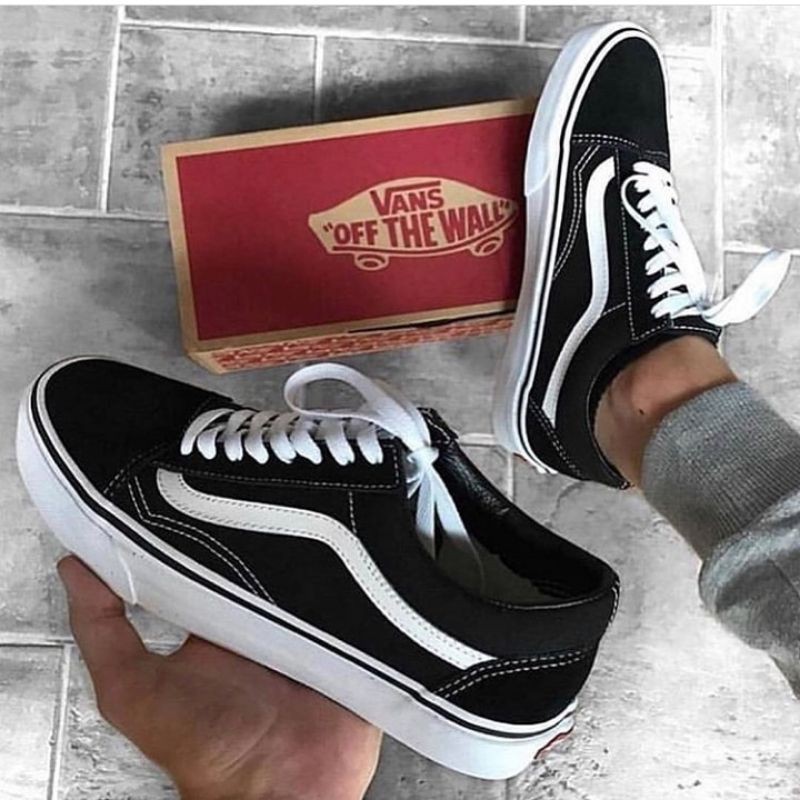 Huge hot sale vans shoe