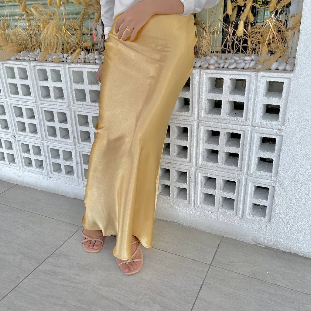 Gold sale skirt malaysia