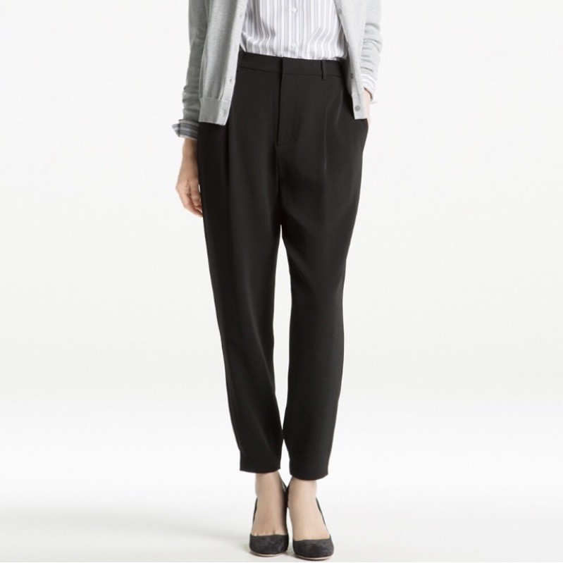 Uniqlo Drape Jogger Pants Original Women Polos