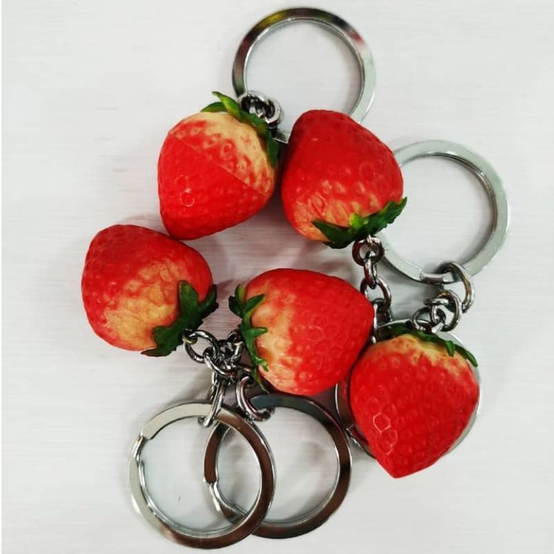 KEYCHAIN Cameron Highland Cute Little Strawberry Stainless Steel