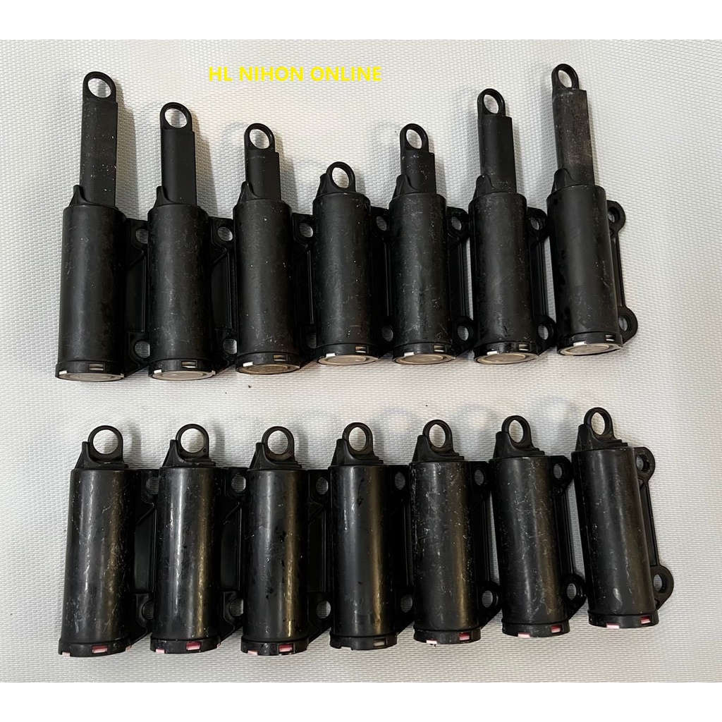 (USED)Toyota Glove Box Damper / Drawer Damper / Laci Damper Shopee