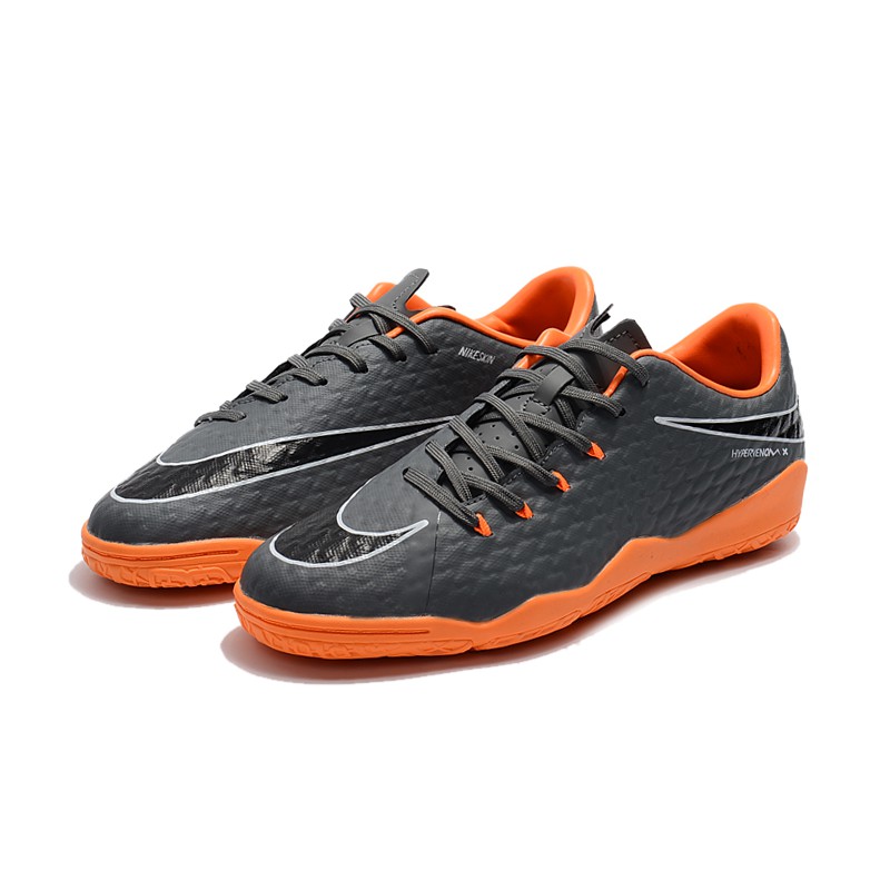 Kasut nike outlet hypervenom