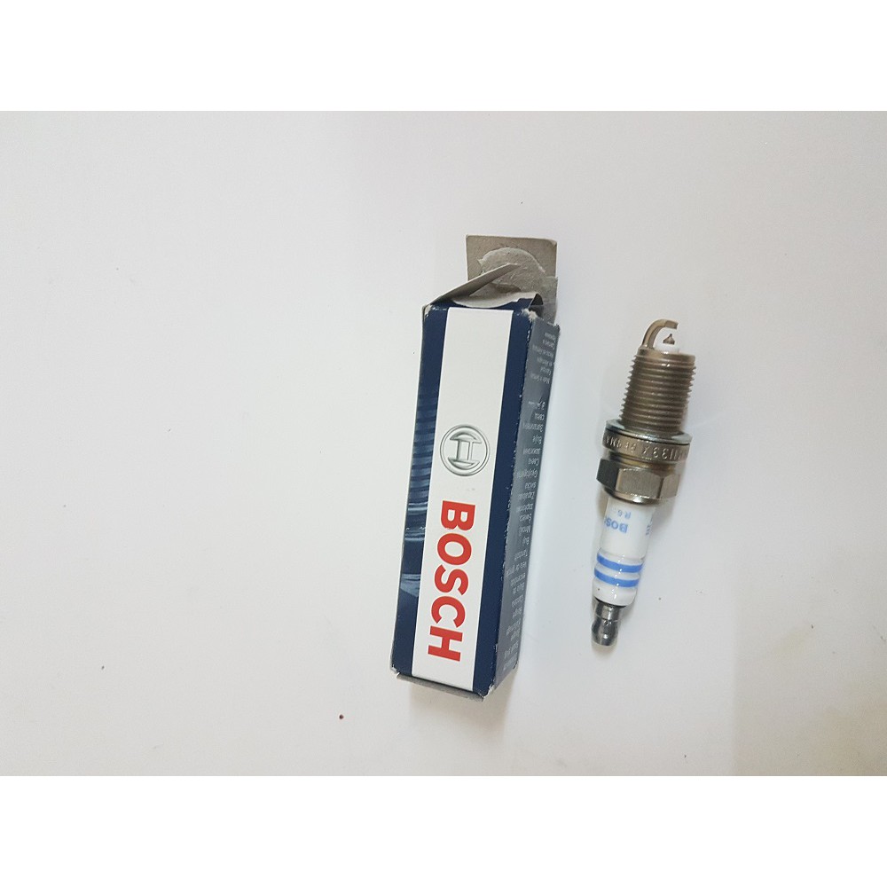 Bosch 9600 Double Iridium Spark Plug Up to 4X Longer Life Pack