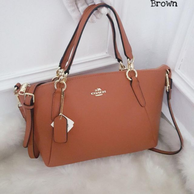 Beg tangan coach new arrivals