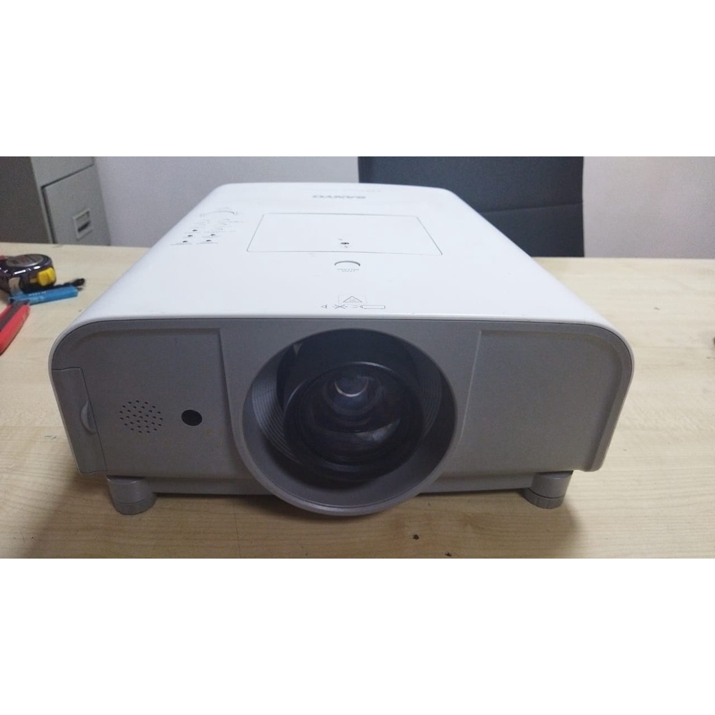 SANYO PLCXT35L 3LCD PROJECTOR (5,000 Lumens) Shopee Malaysia