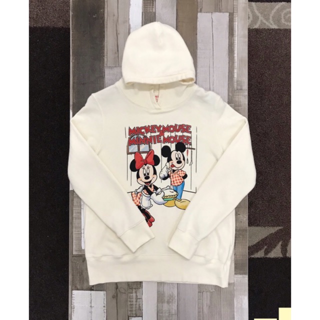 uniqlo disney hoodie