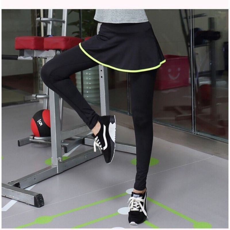 Gym skirt hot sale with leggings