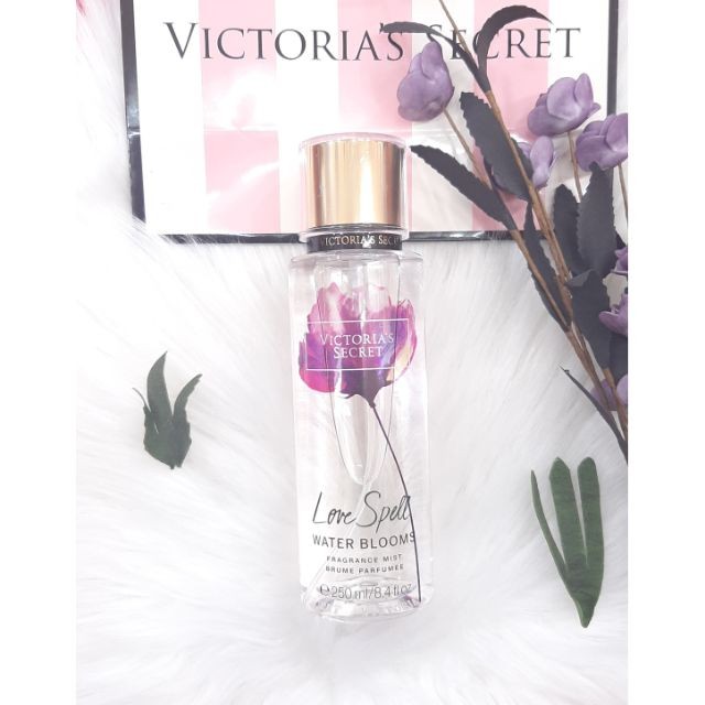 Victoria s Secret Love Spell Water Blooms Fragrance Mist 250ml