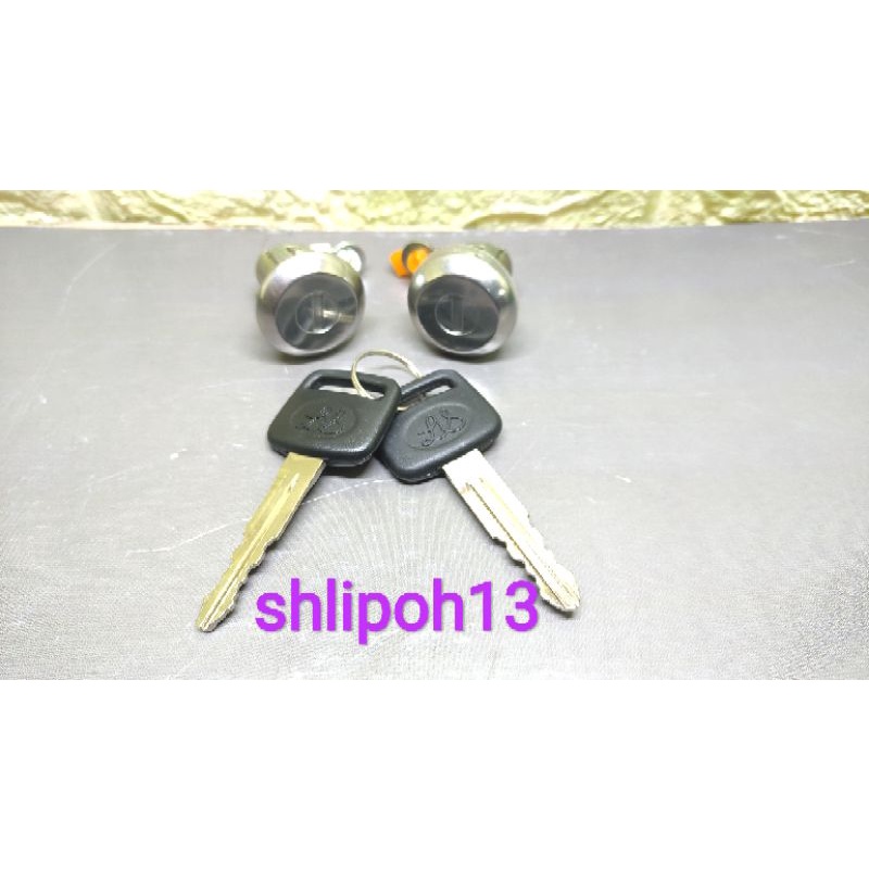 Hino Validus Door Key Lock (SET) | Shopee Malaysia