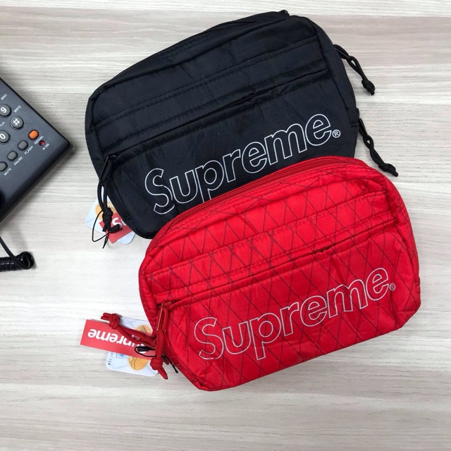 Supreme sling bag fw18 sale