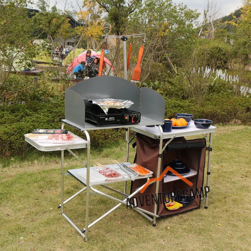 Portable clearance cooking station