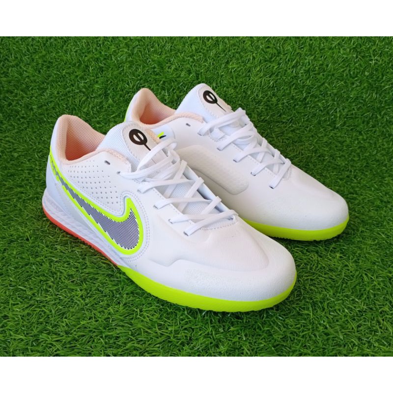 Kasut futsal nike tiempo best sale