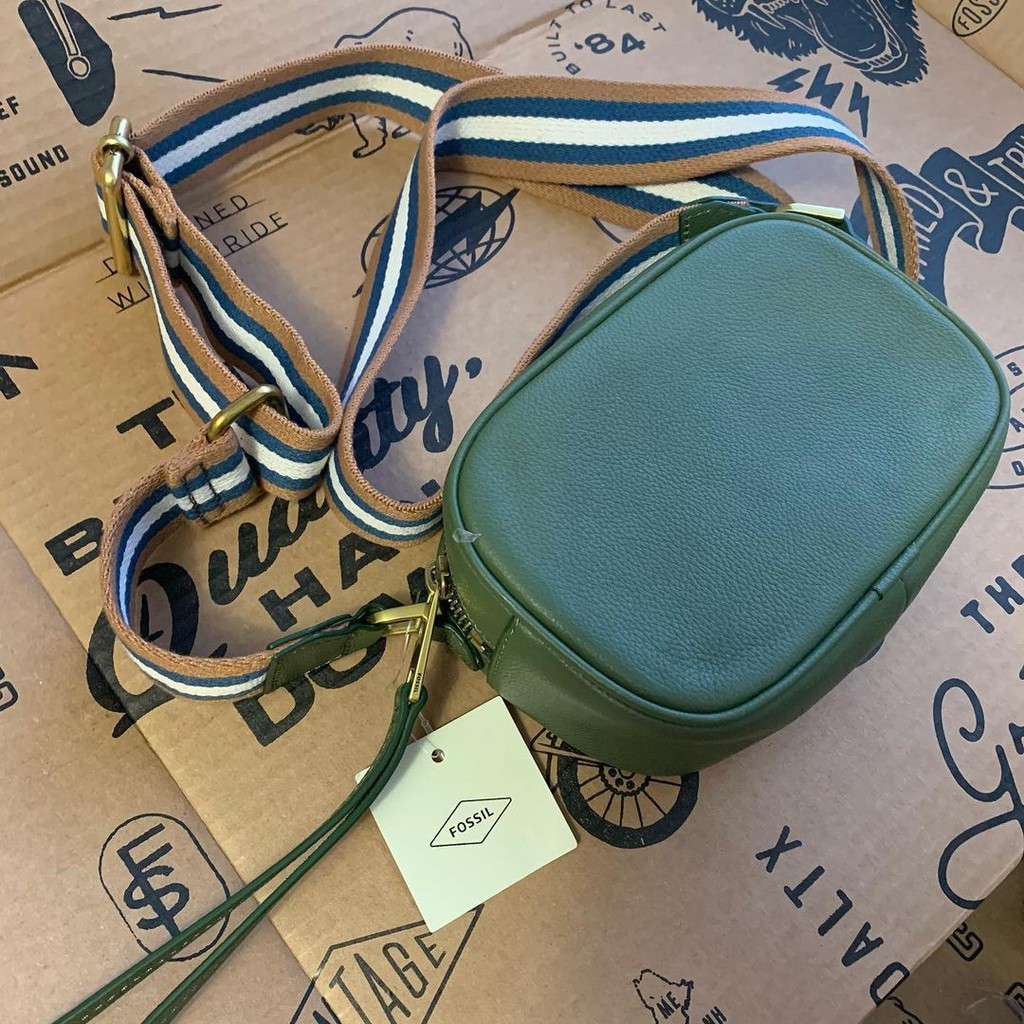FOSSIL SMALL MAISIE CAMERA BAG Shopee Malaysia