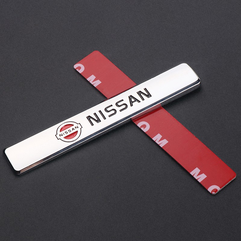 Car styling 1PCS Metal Nissan Logo Car Auto Side Fender Rear Emblem