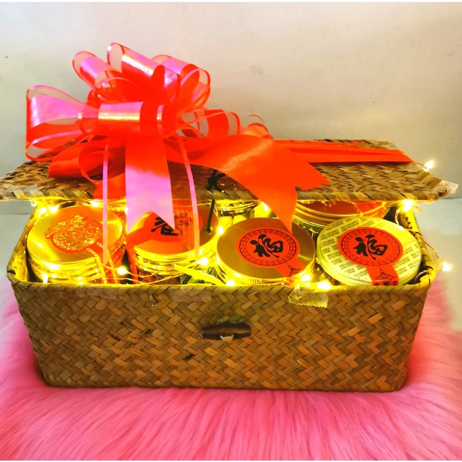 lighting deco] Golden CNY Hamper Chinese New Year Giftbox《黄金聚