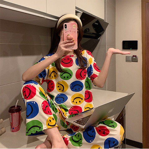 Red Smiley Full Sleeves Printed Pajama Night Suit