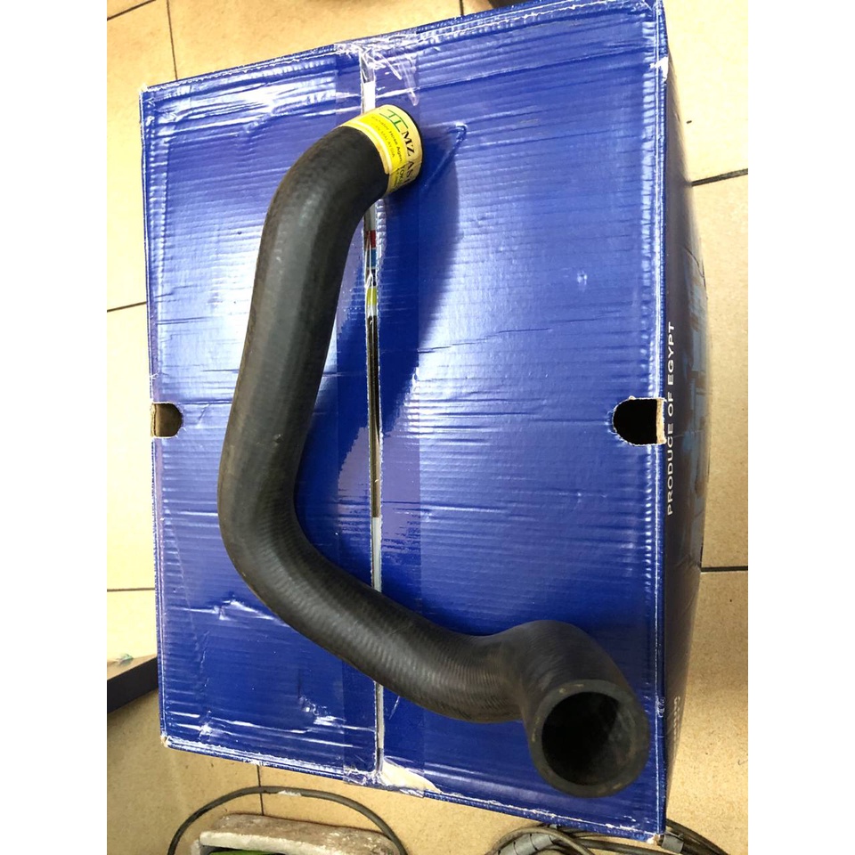 CLEAR STOCK!! MAZDA ASTINA 323 FORD TX3 RADIATOR BOTTOM HOSE | Shopee ...