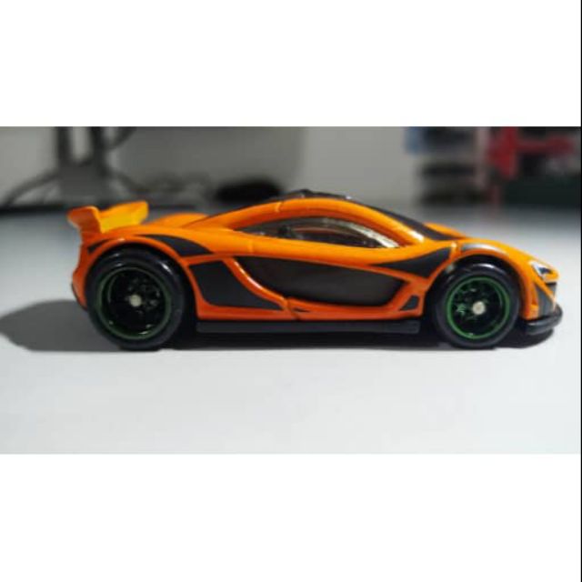 Hot wheels cars and donuts hot sale mclaren p1