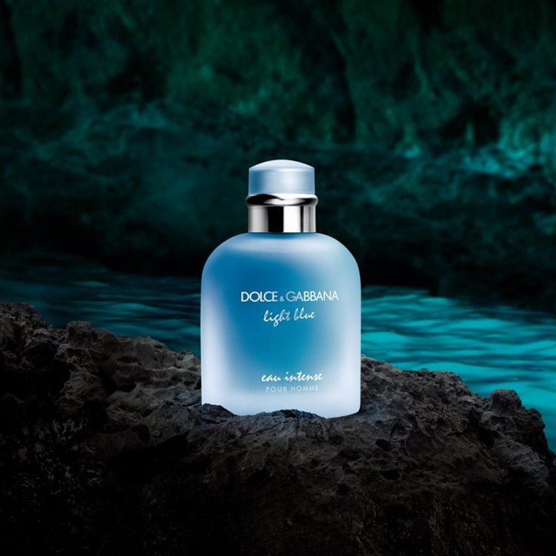 Dg light discount blue eau intense