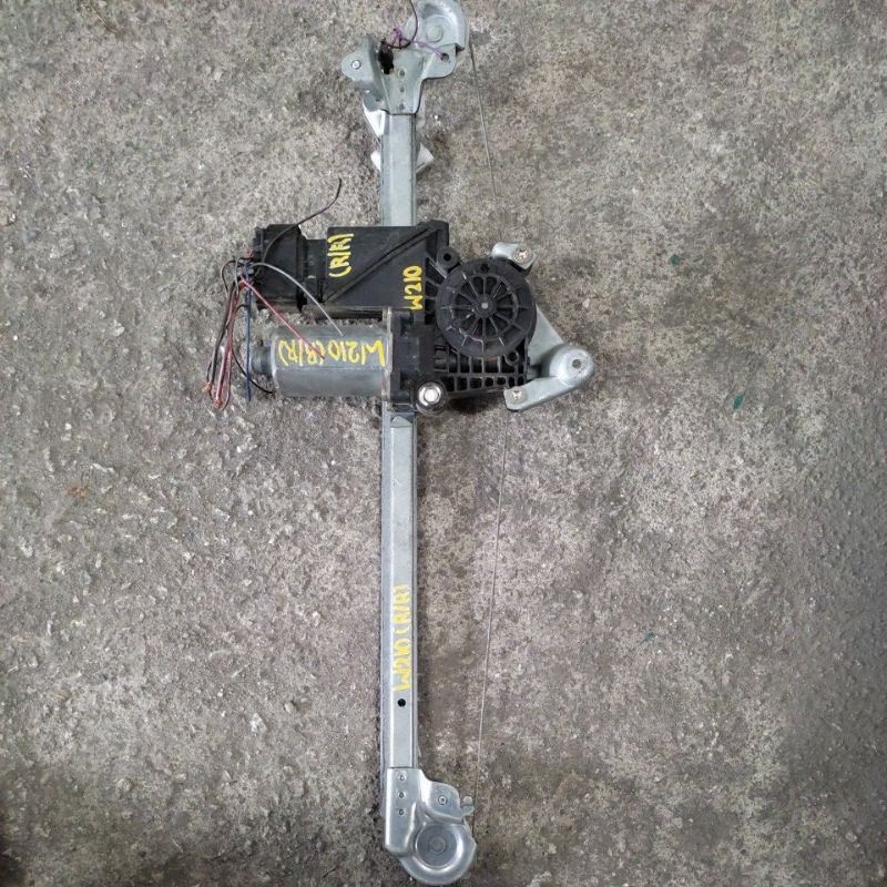 MERCEDES W210 REGULATOR/POWER WINDOW MOTOR (REAR RIGHT) Shopee Malaysia