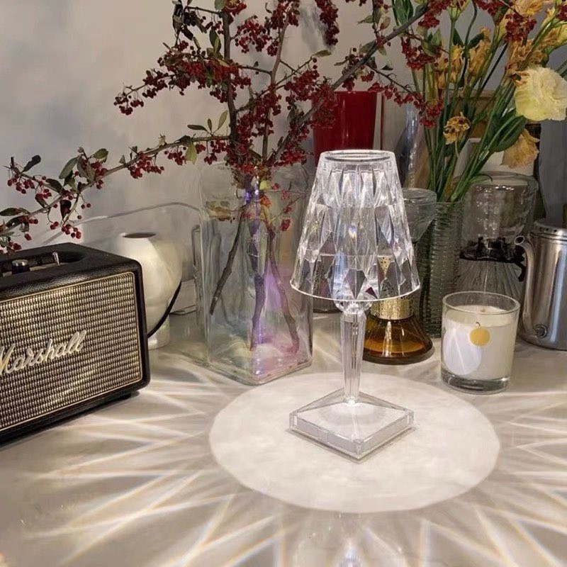 Luxury Diamond Crystal LED Table Light CrystalTable Lamp Lampu Hiasan ...