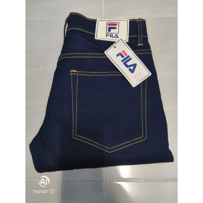 Fila with best sale jeans