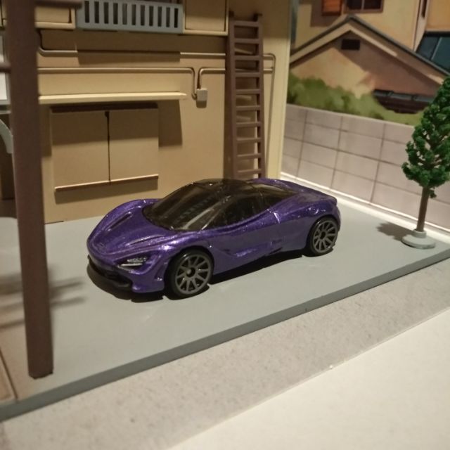 Hot wheels store mclaren 720s purple