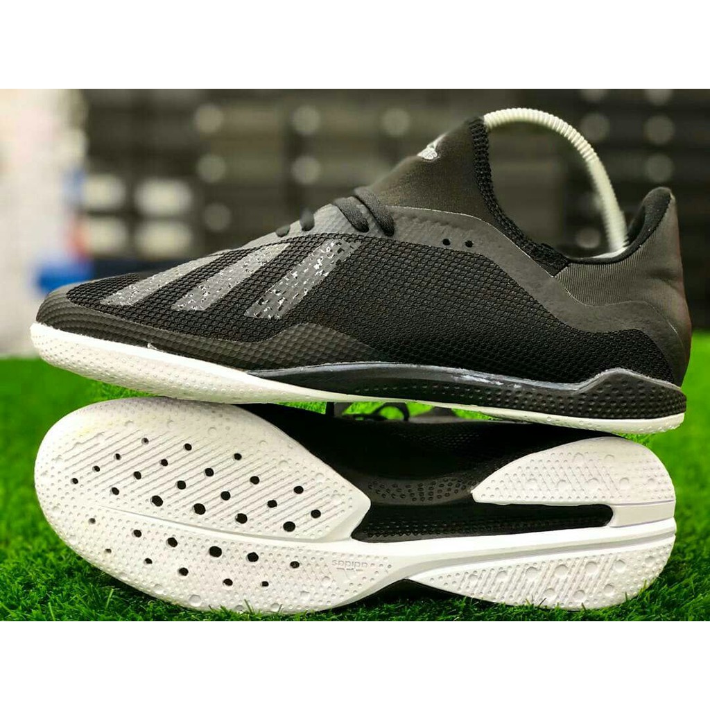 X18 futsal hot sale