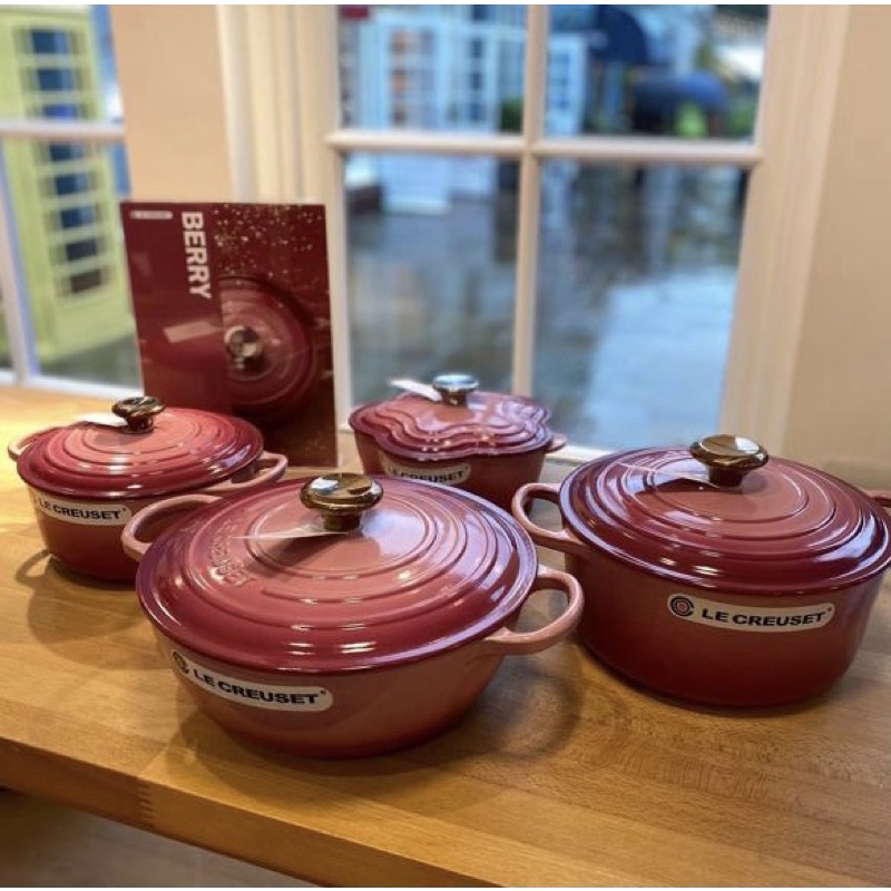 Le creuset limited berry set direct from UK (original) Shopee Malaysia