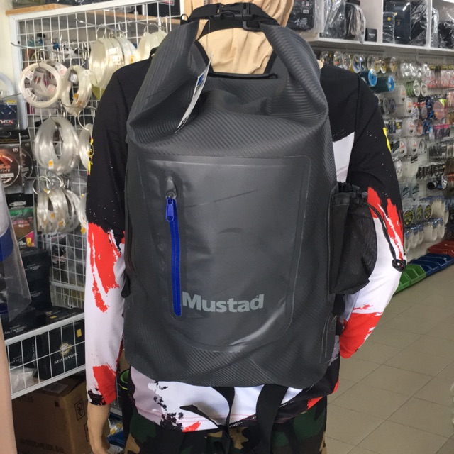 Mustad Dry BackPack 30L with zipper and clip top Shopee Malaysia