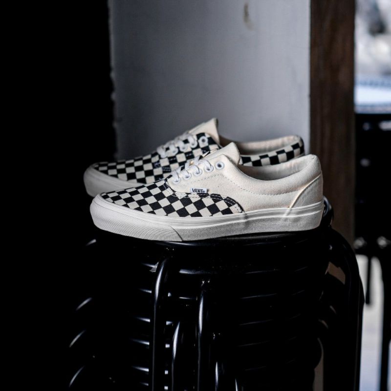 Vans store era craft