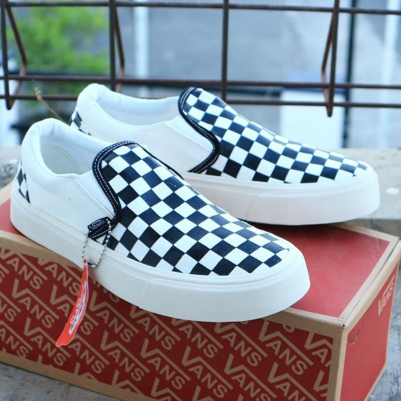 Vans slip on on sale chess