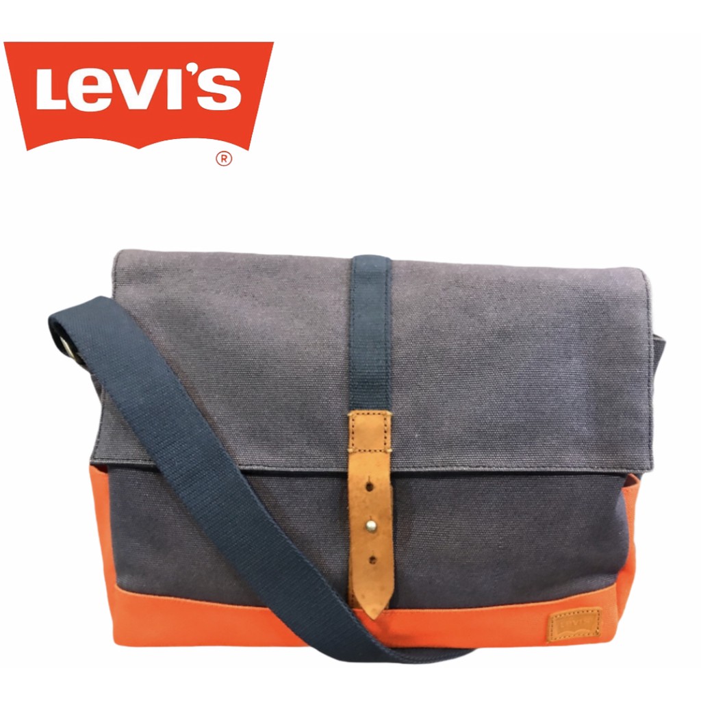 Levi's on sale shoulder bag