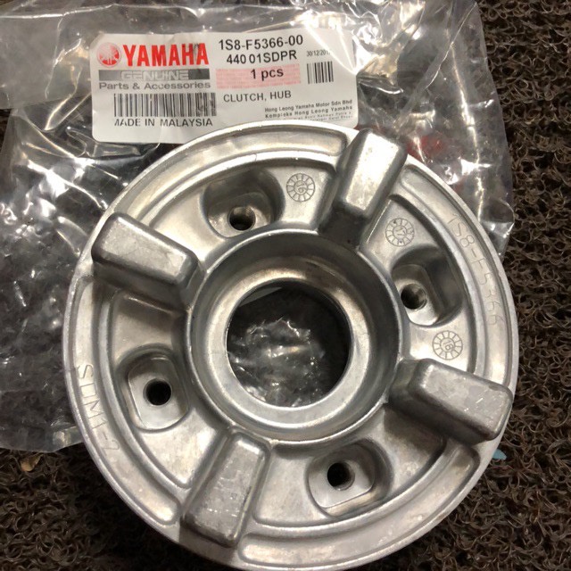 YAMAHA LC135 4S 135LC SPROCKET HUB CLUTCH REAR WHEEL SPOKET HUB 100
