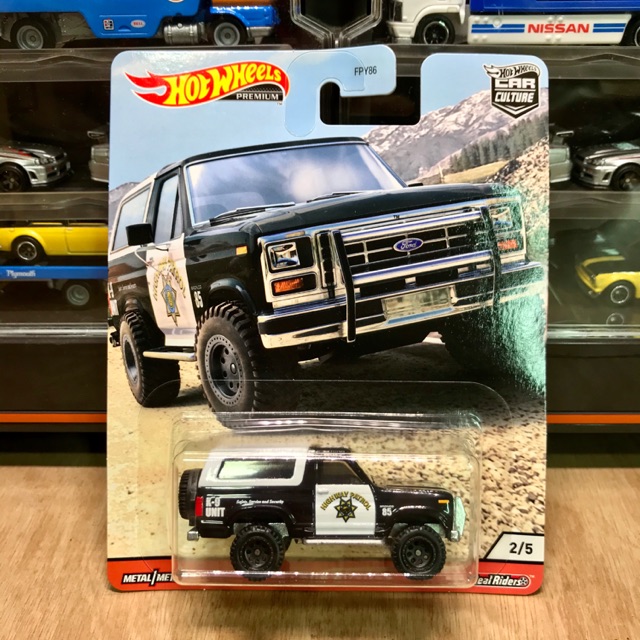 Hot wheels wild terrain police 85' ford bronco car culture series