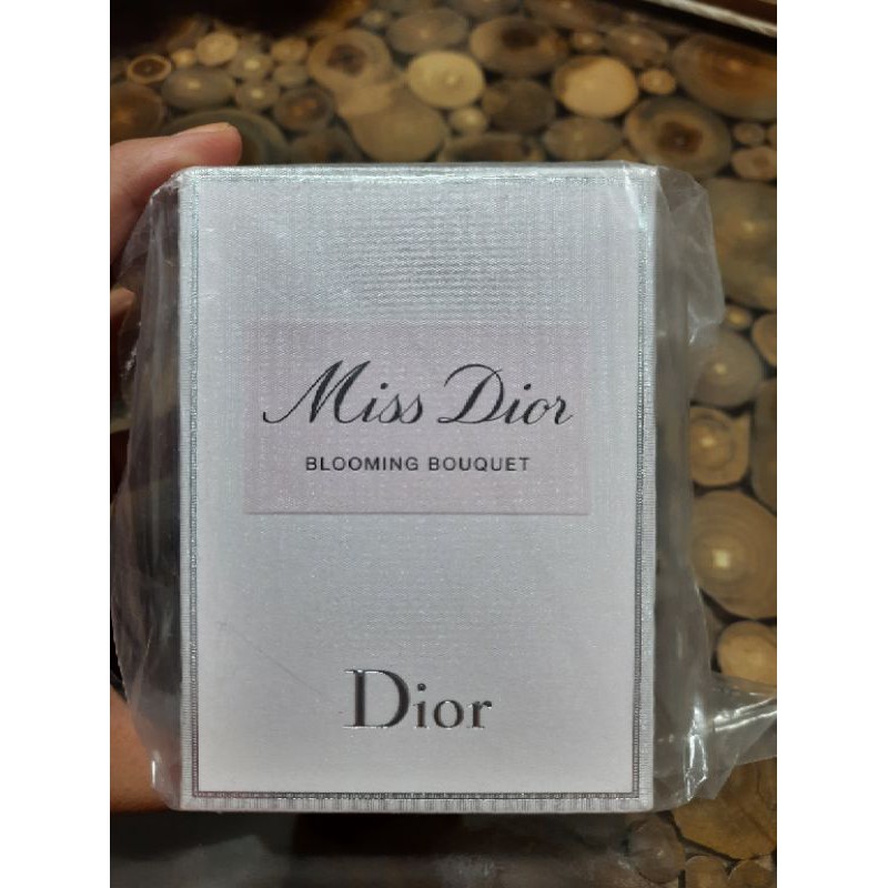 Miss dior cheap blooming bouquet lotion