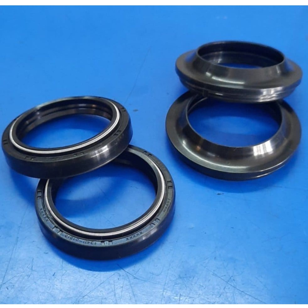 Kawasaki ER6 / Ninja 650 [EX650] / Z650 / Z900 Fork Oil Seal Set