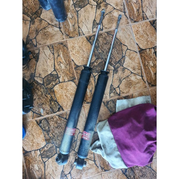 rear absorber odyssey RA1,RA2,RA3,RA4 (left and right) | Shopee Malaysia