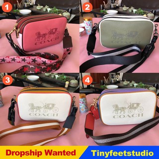 Coach Women's Jes Crossbody Double Zip Purse Horse Carriage Messenger Bag  in Chalk, Style F75818: : Fashion