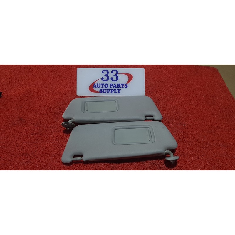 Toyota wish store sun visor