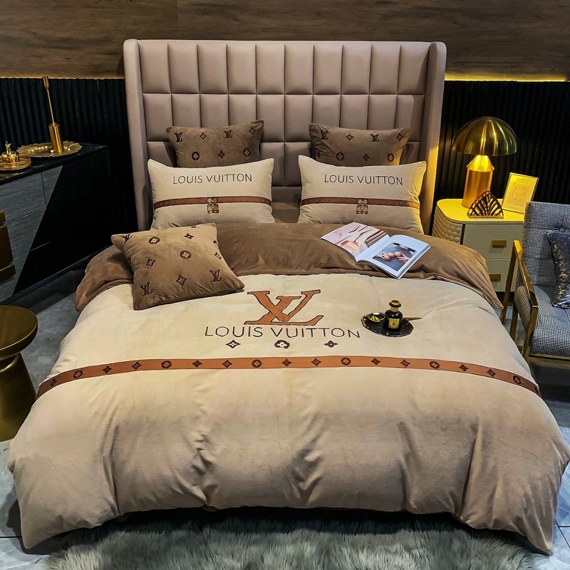 Louis vuitton bed set queen discount