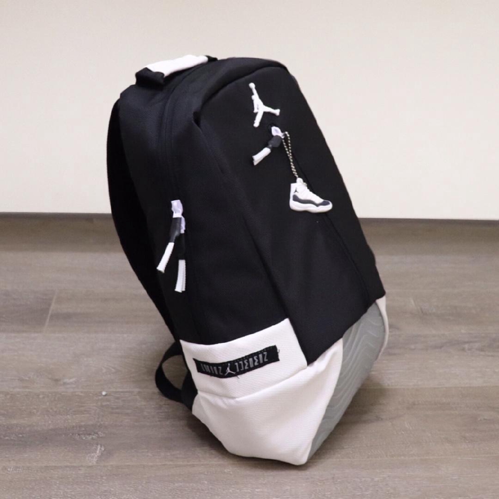 Air Jordan AJ11 Backpack 'Bred' 国内希少品 AIR JORDAN RETRO AJ11 Basketball Double Shoulder Backpack