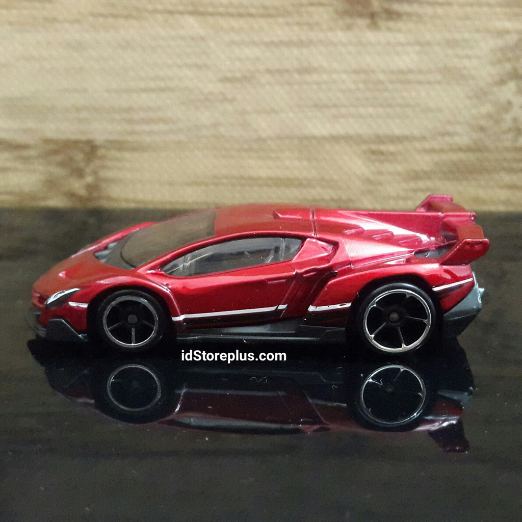 Diecast HOT WHEEL LAMBORGHINI VENENO RED HW WORKSHOP LOOSE Shopee Malaysia