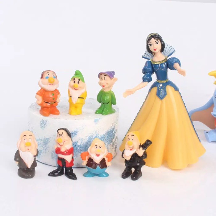 Snow white Action figure Snow white Cake Topper | Shopee Malaysia