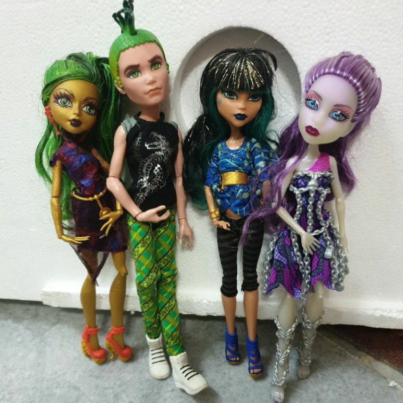 Monster high doll clearance bundle